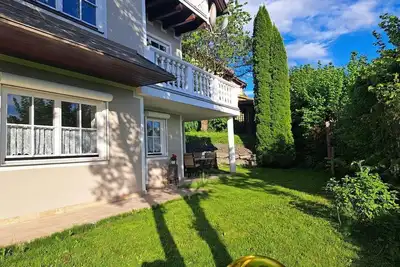 Image de Mountain & lake vacation oasis
