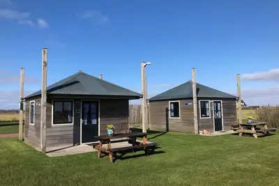 Image de Boerencamping Duinzoomhoeve - Hooiberghut Altena