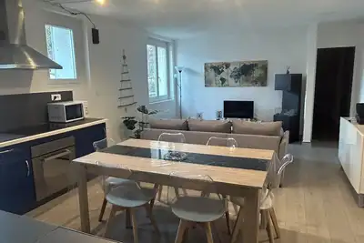 Image de Superbe appartement 2 chambres, 2 salles d’eau à 8kms d ‘ Ax les thermes