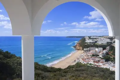 Image de Spectacular Clifftop 180° Oceanview Villa - Salema Beach