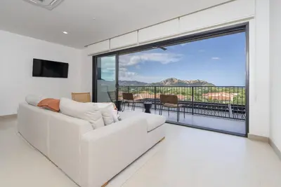 Image de Casa Matcha, Brand New! Ocean Views & Beach Club