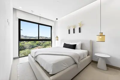 Image de Tropics at Naumi, Ocean Views, Gym & Pools