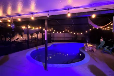 Image de Ucf pool house- with exclusive amenities!