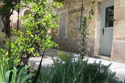 Image de Mas des Glycines \" Entre vignes et village\"