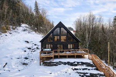 Image de Le Nørdéa | Spa | Chiens permis | Bois Rond |