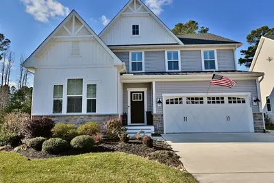 Image de New Listing:  5-Br 3 Bath Luxury House at Coastal Club w Resort Style -2 Suites