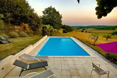 Image de Secluded, peaceful property with amazing views.