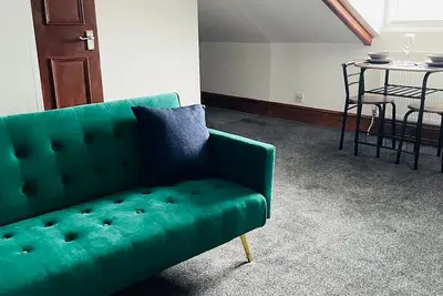 Image de Seafront Comfort Apt | Free WiFi & Parking