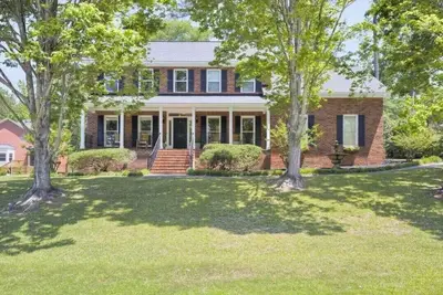 Image de Master's Week Family or Corporate Get-A-Way 2026 4 miles to the Augusta National