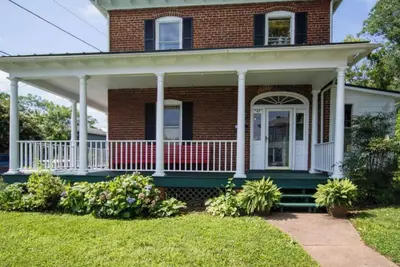 Image de Historic 3br in Downtown Charlottesville - Perfect for traveling professionals!