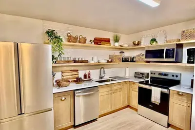 Image de Luxury near Disney Ii Townhome 4 Bed/ 3 baths