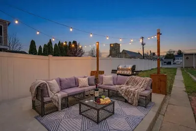 Image de Historic Columbia Retreat | Near Amish Country