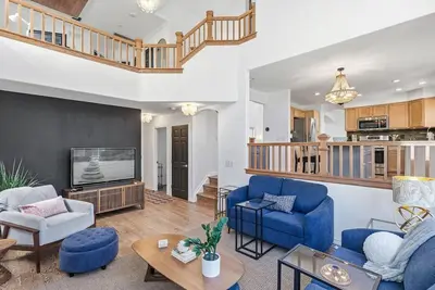 Image de South Denver Sanctuary | Sauna & Workspace