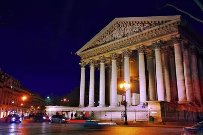 Image de 2 pièces Dernier étage - Vendôme / Madeleine