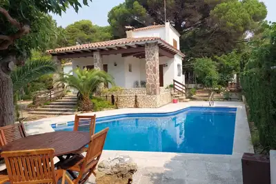 Image de Ref. Colom: Villa avec piscine privée à Cala Montgó.