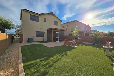 Image de 4br Home w/enclosed back yard • near Kino Complex, airport & I-10 • Pet Friendly