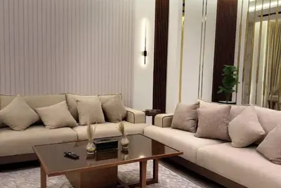 Image de chic 4 Bedroom villa with private pool in Beverly hills compound-sheikh zayed