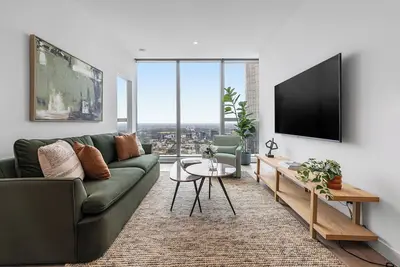 Image de Skyline Executive Cbd Suite. Pool, Gym, Sauna