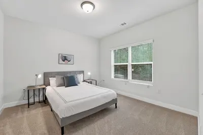 Image de Comfortable Savannah Stay With Amenities