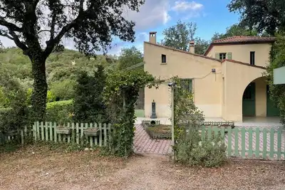 Image de Mas avec piscine, idéal pour des vacances au calme en famille ou entre amis!