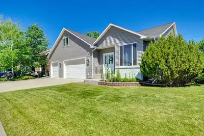 Image de Soothing 4-bedroom house with Ac in pleasant Billings