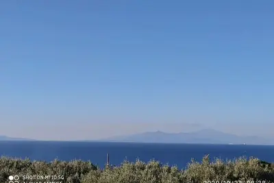 Image de Villa with fenced garden and veranda overlooking the sea The Cape Cliff