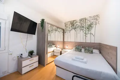 Image de (Esa80e) Appartement dans le centre de Madrid - Malasaña