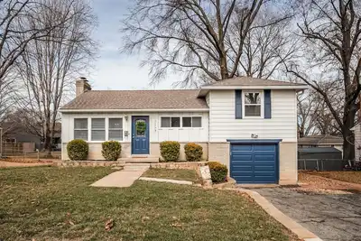 Image de Family friendly, Youth Sports tournaments, World Cup-Ready, Lenexa, 3br Near Kc