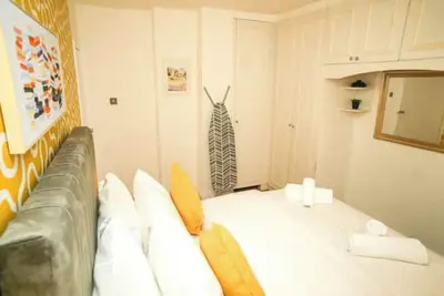 Image de 3-Bed Base for Windsor & Heathrow