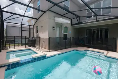 Image de Storey Lake 5br Home with Private Pool