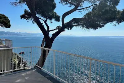 Image de L'Ile d'Azur - Trois Chambres Villa, Couchages 6