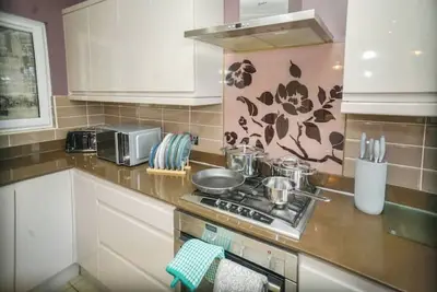 Image de The London Landing | 4br Heathrow | Free Parking