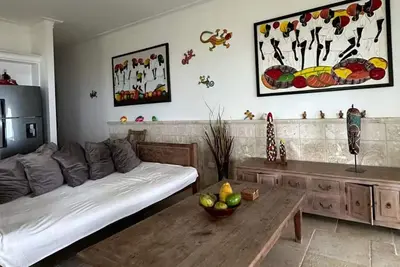 Image de Appartement en copropriété avec vue sur la mer