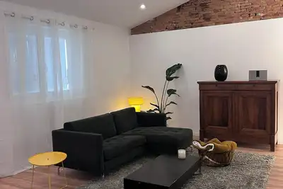 Image de Le Léon, maison de village cœur Lauragais avec cour