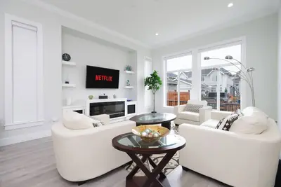 Image de Modern 3br Near Langley Events Centre & Ev charger