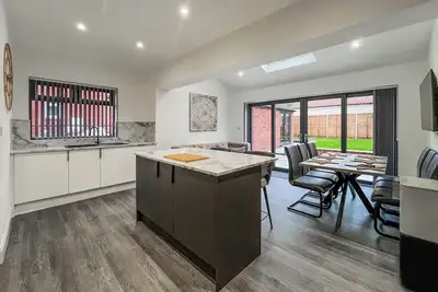 Image de 3 chambres à coucher à Whitby