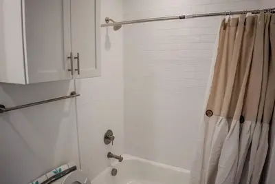 Image de Upscale Th w/ 3 Ensuite Bd&Ba+ 2 mi>Worldcup Games