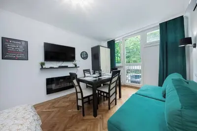 Image de UnitApartments Warsaw Centrum Sapphire Night - 3 rooms + 2 bathrooms