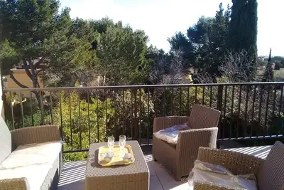 Image de Villa T4 8 pers proche plage Grazel, parking privé et terrasse