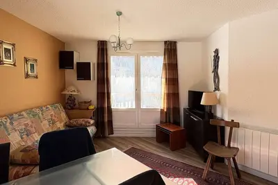 Image de Studio 4 pers, balcon sud-est, pistes et commerces