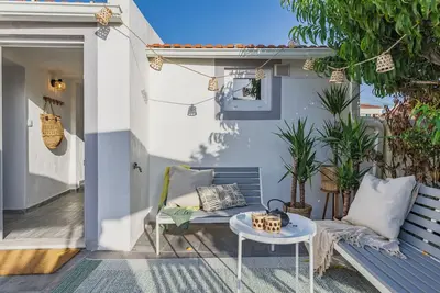 Image de Azure Soul | Ericeira Escape