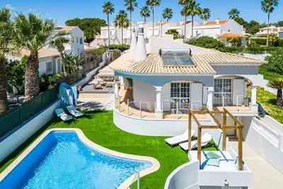 Vicente Mar Luxury Villa