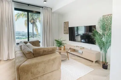 Image de Cinnamon Suite, Stylish 2br - Central St George's