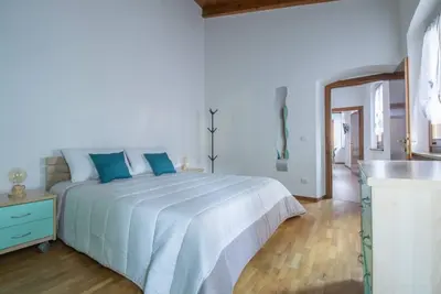 Image de Cozy and practical 62 square meters apartment, perfect for four people, located on the second floor of a renovated period building (No elevator). The property is located in the center of Negrar di Valpolicella, a hilltop town in the province of Verona fam