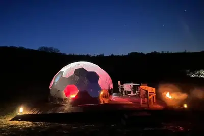 Image de Off-grid Unidome escape with Hot Tub and Sauna for stargazing in Devon’s Blackdown Hills