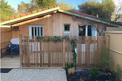 Image de 🌿 Le Cabanon de Cassy – Gîte tout confort avec piscine chauffée, proche océan