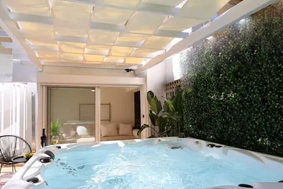 Image de Coastal Charm by Neuvel