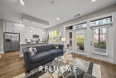Image de Reluxme Lux 2br| Walk to Stadiums & Convention Ctr