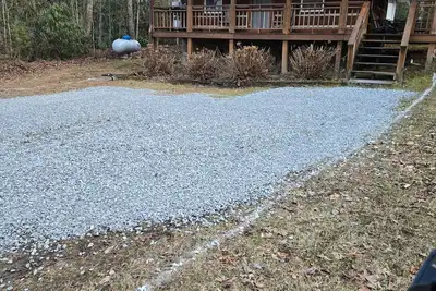 Image de Cozy 2-bedroom cabin in peaceful Cosby with Ac