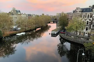 Image de Canal view home in the heart of Amsterdam